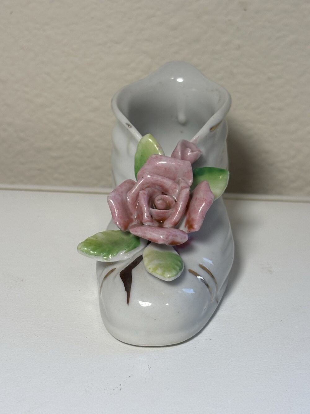 Vintage Occupied Japan Shoe Pink Flowers Leaves With Rose On White
